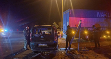 Manisa'da Trafik Kazası: 1 Ölü, 8 Yaralı