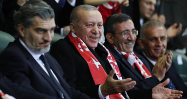 Milli maça damga vuran kare: Erdoğan'ın sevinci Kavelaşvili'nin hüznü