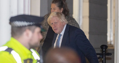 İngiltere’de covid soruşturması derinleşiyor: Eski Başbakan’ın telefonu açıldı