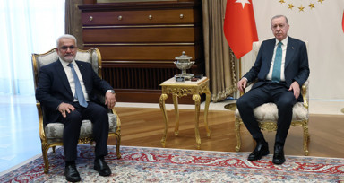 Cumhurbaşkanı Erdoğan, HÜDA PAR Genel Başkanı Yapıcıoğlu'nu kabul etti