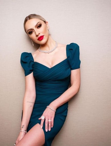 Depremlerden sonra sel felaketinde can kayıplarına şarkıcı Hadise'den tepki geldi: Yeter artık diye bağırmak istiyorum! - Resim: 6