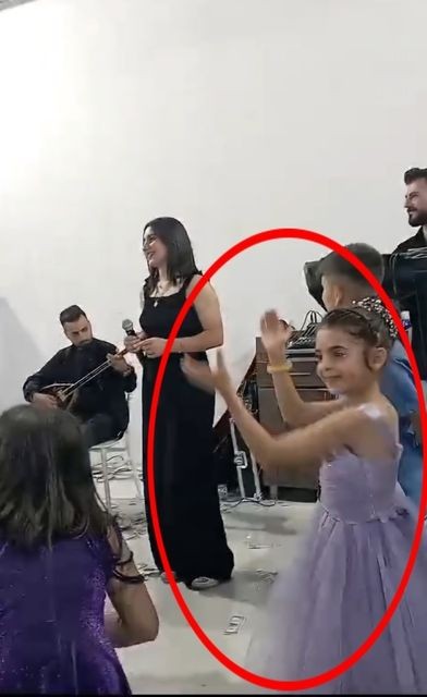Diyarbakır'da kaybolan 8 yaşındaki Narin'in cansız bedeni bulundu mu? Kayalıklarda kan lekeleri.... - Resim: 9