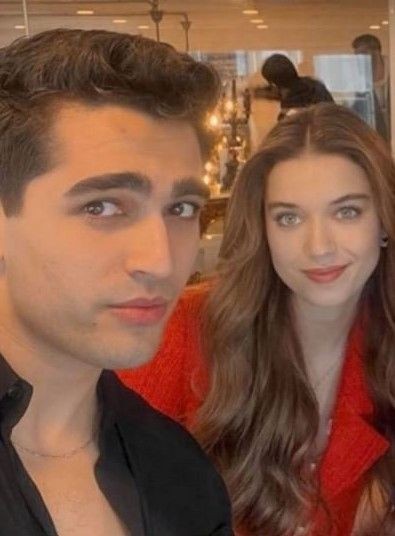 4 yıllık aşk bitti! Yalı Çapkını'nın başrolleri Afra Saraçoğlu ve Mert Ramazan Demir'den düşman çatlatan poz! Sevgililer mi? - Resim: 6