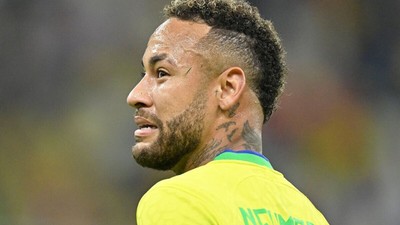 Hırvatistan mağlubiyetinin ardından Brezilya'nın yıldızı Neymar'ın psikolojisi bozuldu