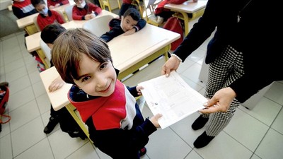 15 tatil ne zaman? 2022-2023 yarıyıl tatili ne zaman başlıyor, ne zaman bitiyor?