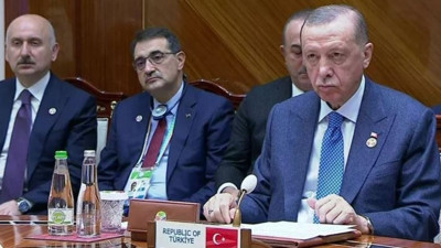 Türkmen gazı için üçlü görüşme! Cumhurbaşkanı Erdoğan'dan mesaj