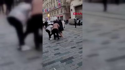 İstiklal Caddesi'nde laf attın kavgası