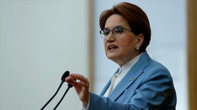 İYİ Parti Genel Başkanı Meral Akşener Saraçhane'de açıklamalarda bulundu