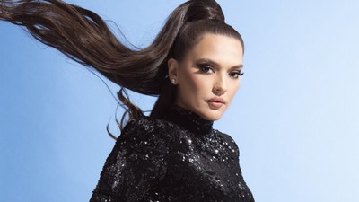 Demet Akalın'dan yılbaşı paylaşımı: Dinimizde yoktur diyenlere...