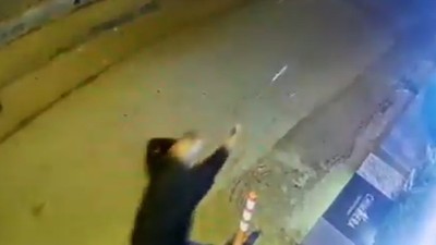Anlaşmazlığa düşen valeler sokak ortasında birbirlerine kurşun yağdırdı