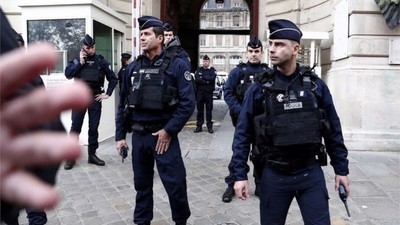Paris'te silahlı saldırı: Üç ölü, çok sayıda yaralı var