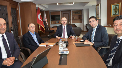 Ticaret Bakanı Mehmet Muş'tan asgari ücret sonrası marketlerdeki zam haberlerine ilişkin açıklama
