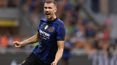 Galatasaray Edin Dzeko için devrede! İtalyanlar yazdı...