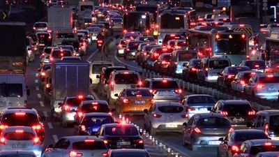 İstanbul'da yılbaşında hangi yollar trafiğe kapatılacak? Valilik, tek tek açıkladı