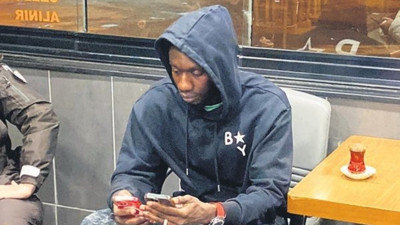 Karagümrük'ün yıldızı Diagne'nin olaylı gecesi! Şoför kaçtı fırına sığındı