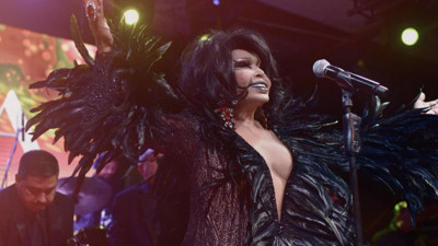 Bülent Ersoy'un hayatı film oluyor