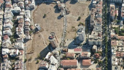 1997 yılında ev sahibi olmayı umut ederek AYKONUT projesine ortak olanlar pişman! Çeyrek asırdır bitmek bilmeyen projenin bir ortağı daha hayatını kaybetti