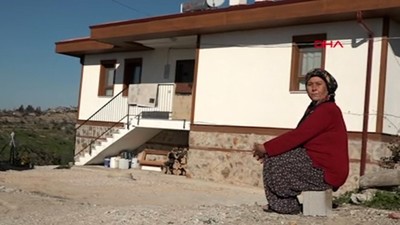 Büyük yangında "böyle acı mı olur Allah'ım!" diye ağlayan kadın yeni evine kavuştu