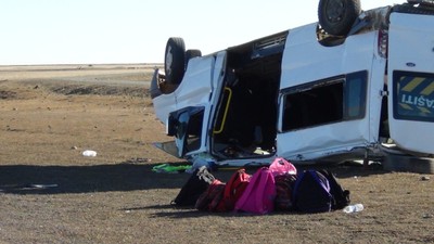 Kars'ta öğrenci servisi devrildi! 1 ölü çok sayıda yaralı var