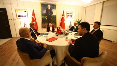 Seçmenini hayal kırıklığına uğratan altılı masa için bomba öneri: 30 Ocak'a kadar susma orucu tutsunlar