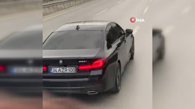 Yük taşıyan tırın geçişine engel olan trafik magandası kamerada