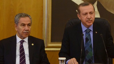 AK Parti'nin kurucu isimlerinden Bülent Arınç '1978'den beri Tayyip Bey'in dava arkadaşıyım deyip ekledi: Cumhurbaşkanı Recep Tayyip Erdoğan seçimi kazanacak