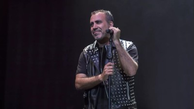 Haluk Levent hakkındaki siyasete giriyor iddialarını yanıtladı