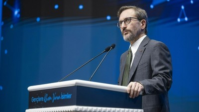 Cumhurbaşkanlığı İletişim Başkanı Altun "Gençlere İlham Veren İsimler" adlı programda gençlere seslendi!