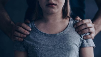 Her satırı korkunç! 13 yaşından itibaren babasının tecavüzüne maruz kaldı! Yetmedi babasından olan bebeğini annesi boğarak öldürdü