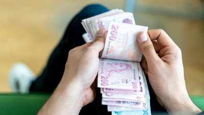 Prim borcu olan EYT'lilere kötü haber: Borçlar kapsam dışı olacak