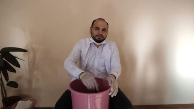 Türkiye'de bir ilk: Tıp öğrencisinden ilginç şifa! Ürettiği sabun kapış kapış satılıyor