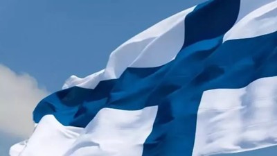 Finlandiya polisi, kamuya açık alanlarda Kur'an-ı Kerim gibi kutsal kitapların yakılmasına izin vermeyecek