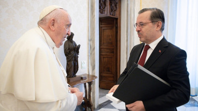 Vatikan Devlet Başkanı Papa Franciscus'dan ülkemizin Rusya-Ukrayna savaşındaki rolüne övgü dolu sözler