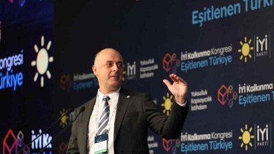 İYİ Parti Genel Başkan Yardımcısı Ümit Özlale'den çok konuşulacak sözler: Kemal Bey’in adaylığını onaylamak için orada değiliz
