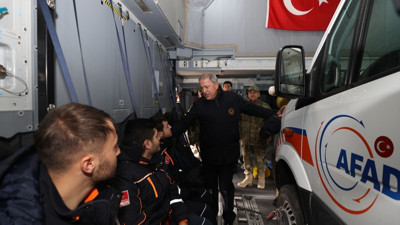 SON DAKİKA! Deprem bölgesinde TSK tarafından "Hava yardım koridoru" oluşturuldu