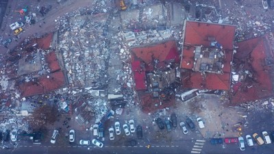 Kahramanmaraş'taki depremin yıkımı havadan görüntülendi