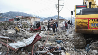 Son dakika deprem haberleri...Gaziantep Büyükşehir Belediye Başkanı Fatma Şahin: 60 bin nüfuslu ilçenin yarısı yok