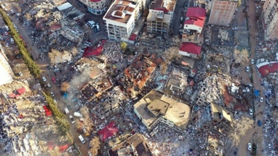 Kahramanmaraş merkezli 7,7 ve 7,6 şiddetindeki yüzyılın en büyük depreminin verdiği hasarı uydu görüntüleri gözler önüne serdi