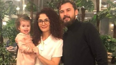 Uzman çavuş Esat Alkurt arama çalışmalarında 2 yaşındaki yeğeni ile polis olan babasının cansız bedenine ulaştı