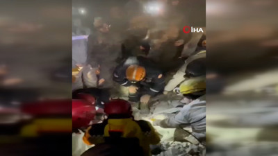 Gaziantep'te 163 saat sonra gelen yaşam sevinci