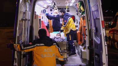 İstanbul'a uçakla getirilen 3 bin 389 yaralı taburcu edilirken bin 271 kişinin tedavisi sürüyor