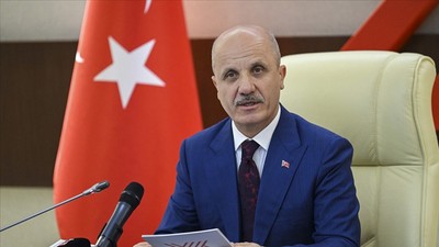 Üniversiteler açılacak mı, uzaktan eğitim olacak mı YÖK açıkladı!