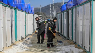 Kahramanmaraş merkezli depremin vurduğu Hatay'da bulaşıcı hastalık riskine karşı dezenfeksiyon işlemleri yapılıyor VİDEO