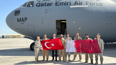 Katar'dan destek devam ediyor! Türkiye'deki depremzedeler için 3 uçak daha gönderdi