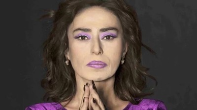 Bir Kira Bir Yuva kampanyasına katılan şarkıcı Yıldız Tilbe, 12 ailenin birer yıllık kiralarını üstlendi