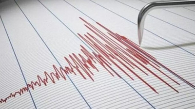 İzmir Foça'da saat 21.22'de 4.1 büyüklüğünde deprem meydana geldi