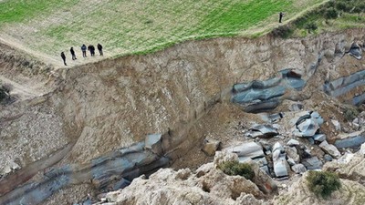3 bölgede korkutan deprem uyarısı! "Ciddi derece yüzey hareketliliği var, deprem riski yüksek"