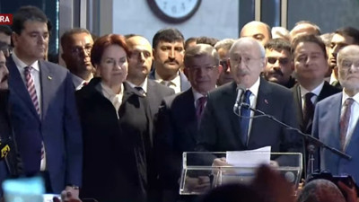 Son dakika haberleri... Kemal Kılıçdaroğlu Millet İttifakı'nın cumhurbaşkanı adayı olarak açıklandı! Liderlerin gerginlikleri yüzlerine yansıdı