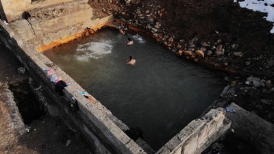 Bitlis’in Güroymak ilçesinde bulunan Budaklı Kaplıcasında meydana gelen su artışı vatandaşı endişelendirdi!