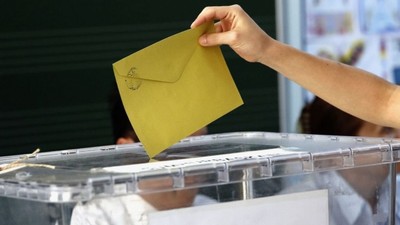 Son dakika... YSK'dan seçimde 'parmak boyası' kararı